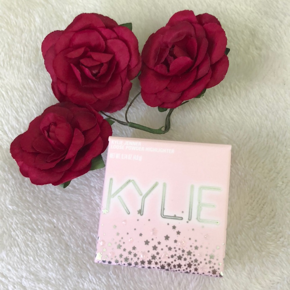 ⚡️Kylie Highlighter KING⚡️